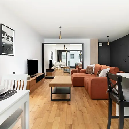 Easy Rent- Unia Art 90, Basen & Spa, Centrum Free Parking 24h Check-in * 卢布林