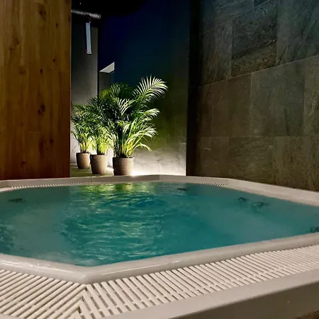 Easy Rent- Unia Art 90, Basen & Spa, Centrum Free Parking 24h Check-in דירה *